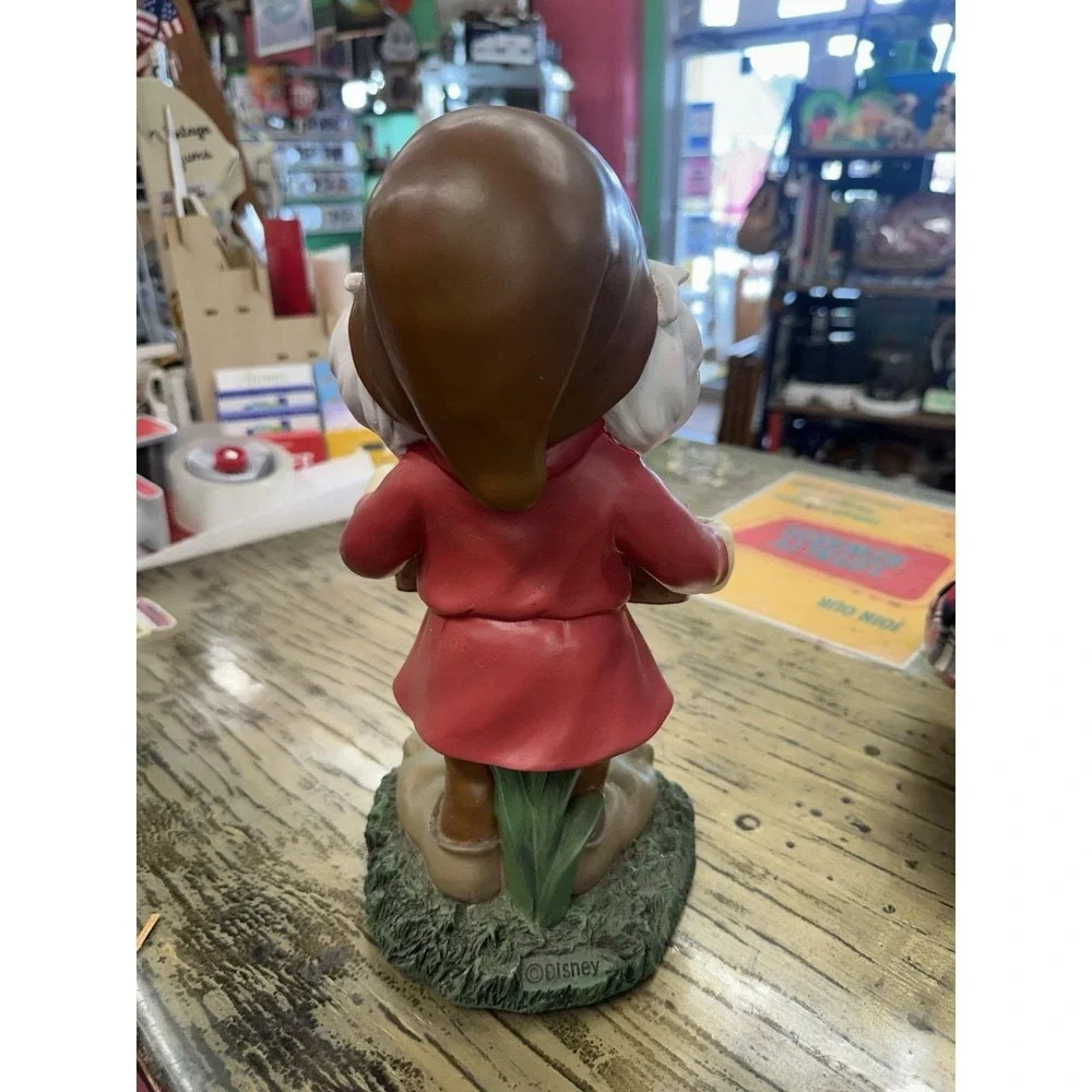Vintage Disney Grumpy Welcome Go Away Garden Statue 12
